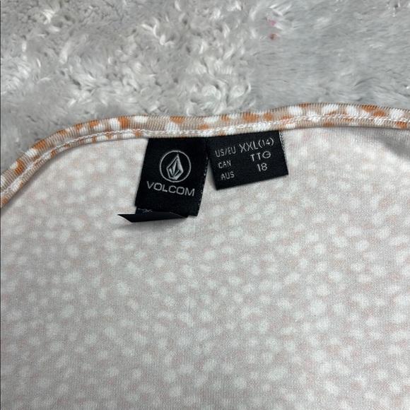 Volcom Cream Tan Sequin Tie Front Camisole - Picture 5 of 7